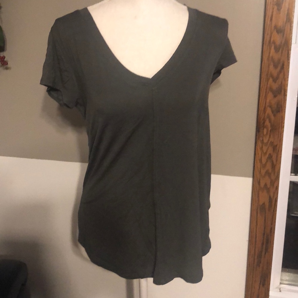 Z Supply v neck tee